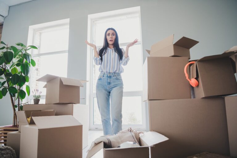 Storing your household contents when moving house