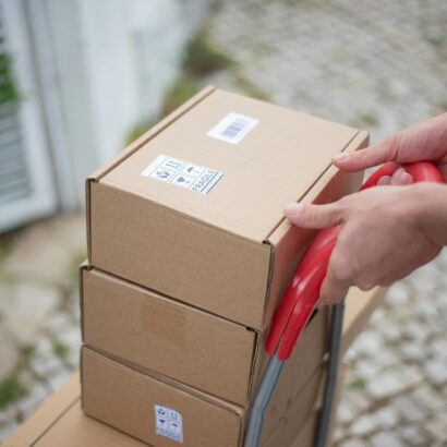 Ten tips from the experts on how to pack your own moving container